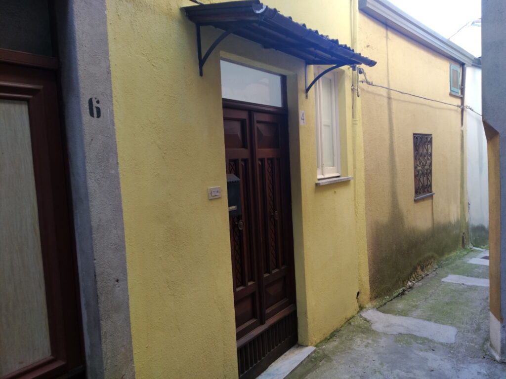 Detached house in the historic center (via Machiavelli, 4) La tua