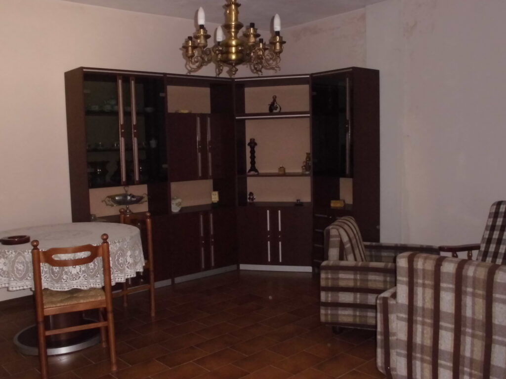 Villa with land (c.da Cerri)