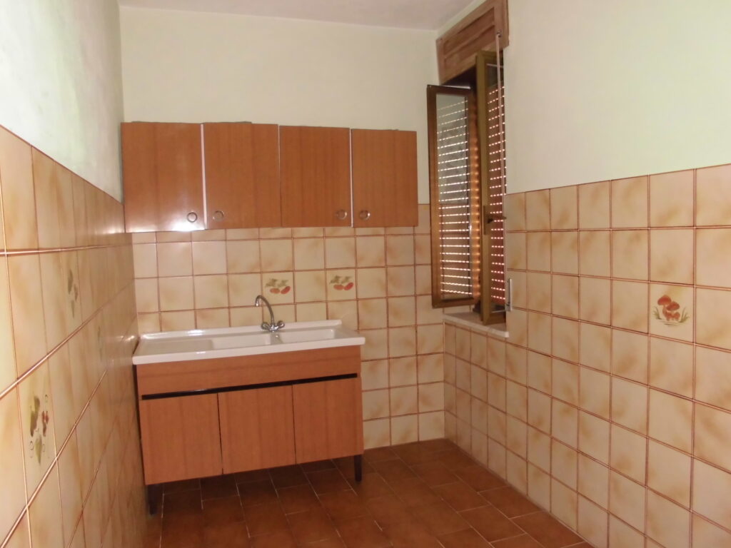 Villa with land (c.da Cerri)