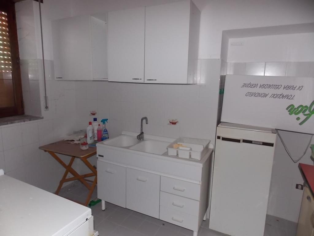 Casa indipendente con garage e deposito in una frazione rurale (via Procoio, 107)