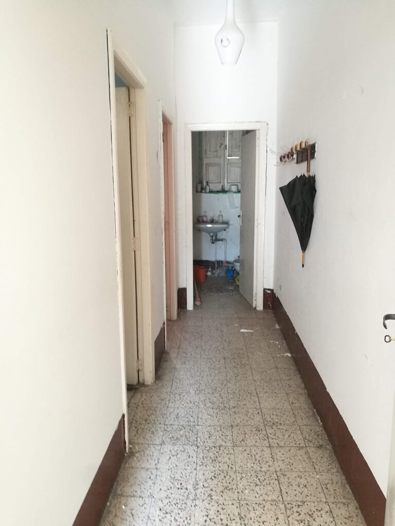 Detached house in a rural area (via Monte Pollino, 39)