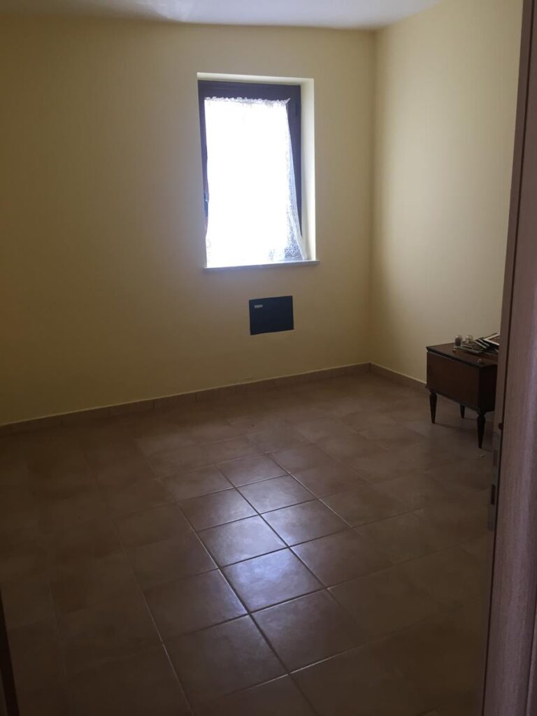 Casa indipendente nel centro urbano (c.so V. Emanuele II)