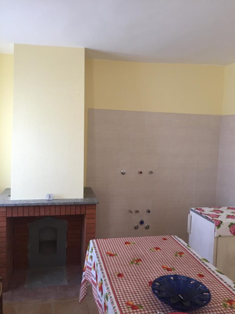 Casa indipendente nel centro urbano (c.so V. Emanuele II)