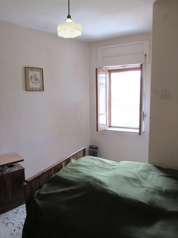 Casa indipendente nel centro storico (via Ferruccio, 3)