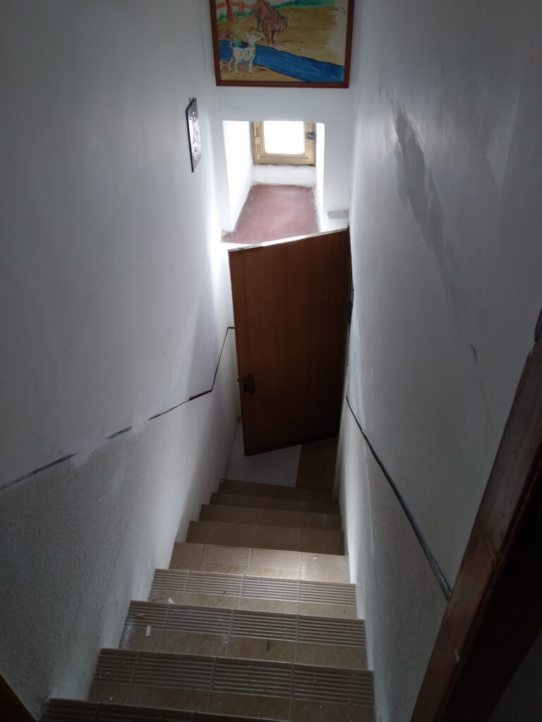 Detached house in the historic center (via Dante, 106)