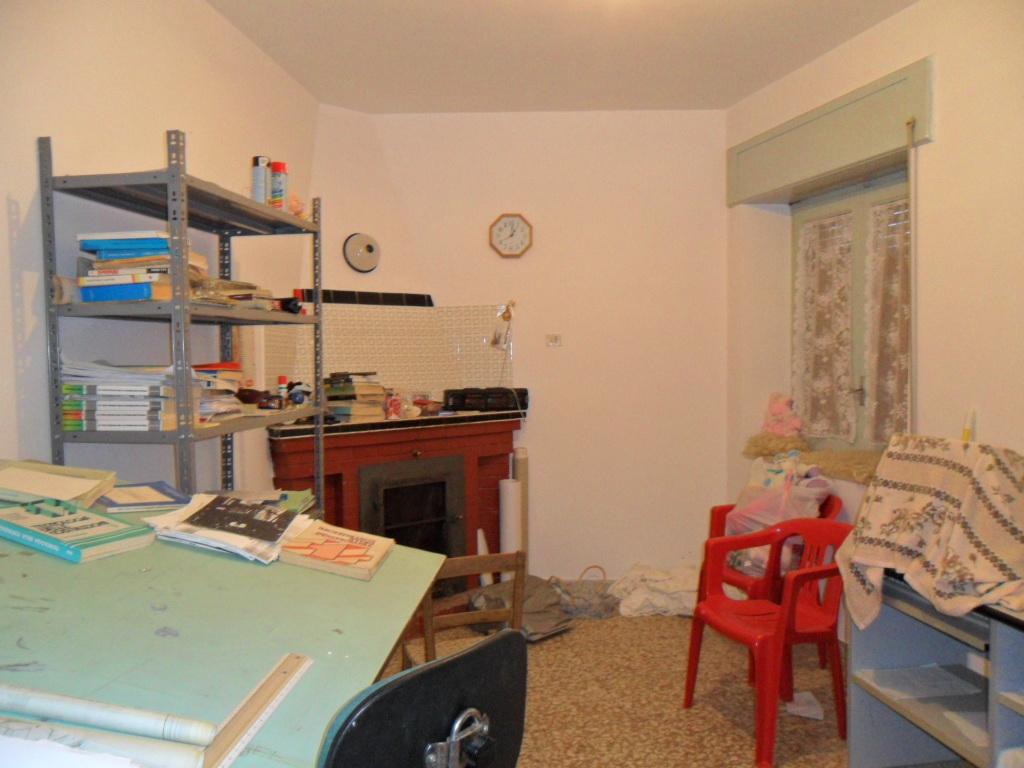 Detached house in the historic center (via Prof. Sac. D’Angelo, 12)
