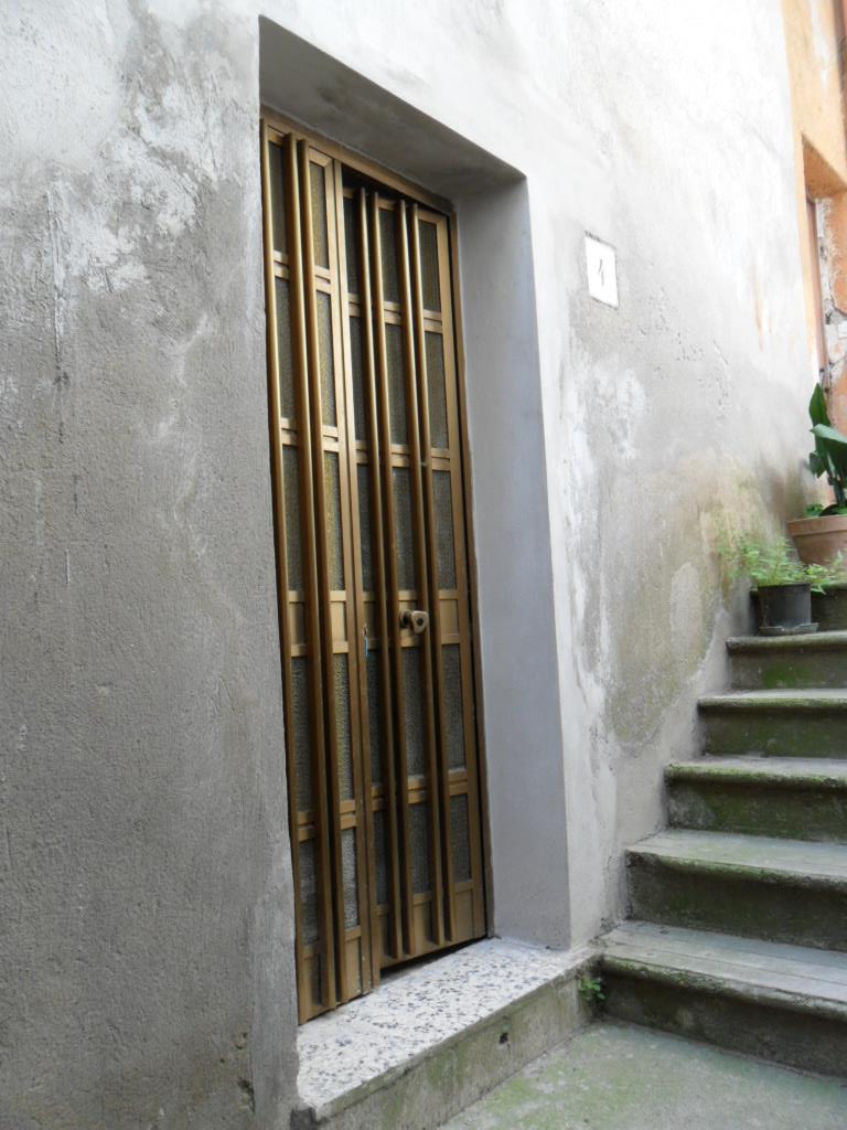 Apartment in the urban centre (via Berni, 1)