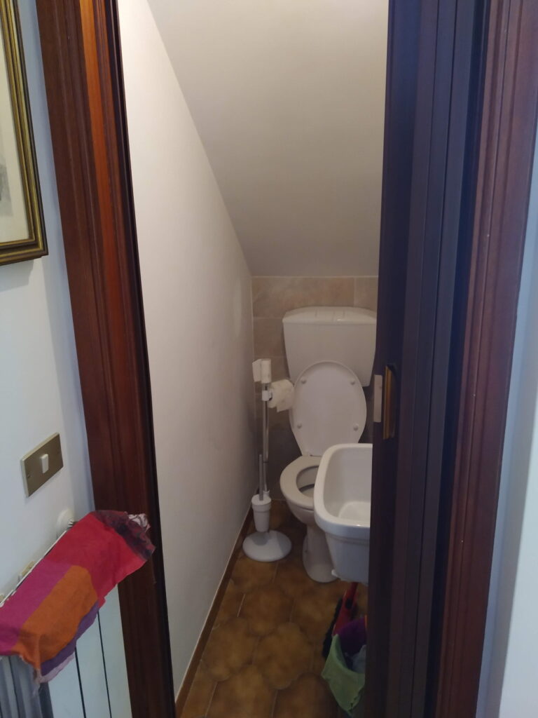 Detached house in the historic center (via Dante, 70)