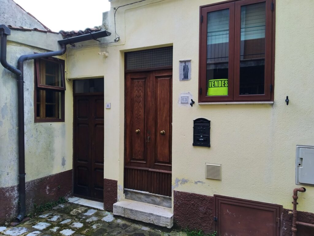 Detached house in the historic center (via XX Settembre, 13)