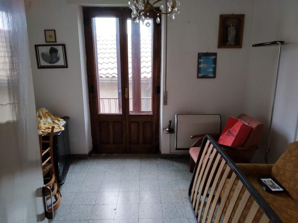 Detached house in the historic center (via XX Settembre, 13)