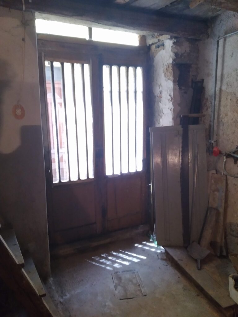 Casa indipendente nel centro storico (via Dante, 44)
