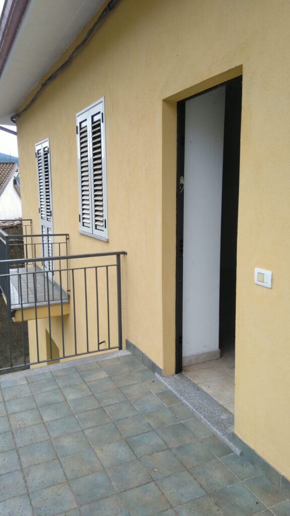 Detached house in Agromonte Mileo (via Chiesa, 140)