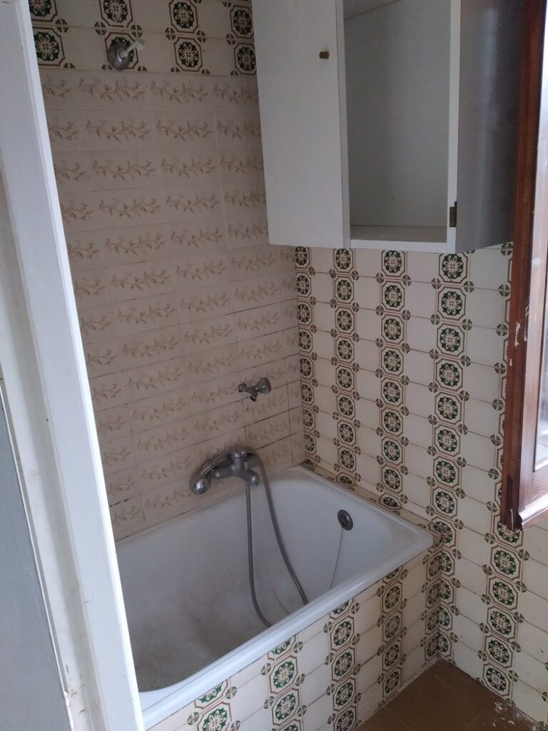 Casa indipendente nel centro storico (via Garibaldi, 7)