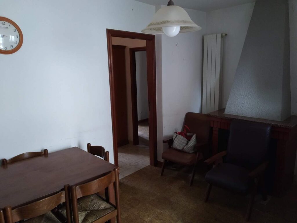 Casa indipendente nel centro storico (via Garibaldi, 7)