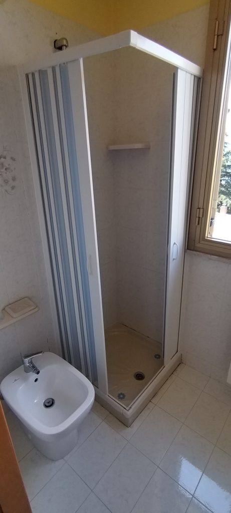 Casa indipendente nel centro urbano (via Nicotera, 7)