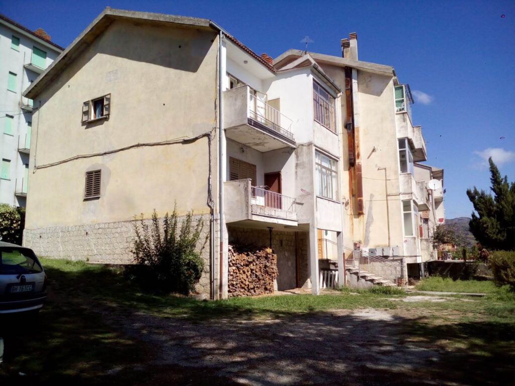 Appartamento nel centro urbano (c.so Vittorio Emanuele II, 107)