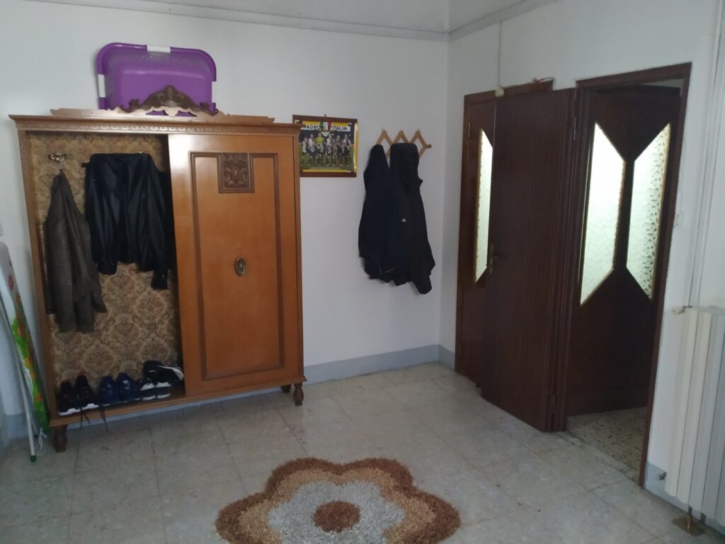Casa indipendente nel centro urbano (via Duca d’Aosta, 50)