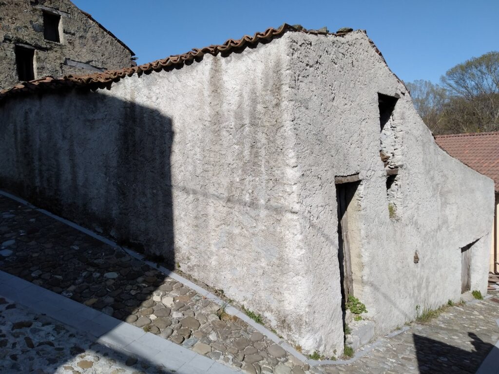 Detached house in a rural area (c.da Cerri, 41)