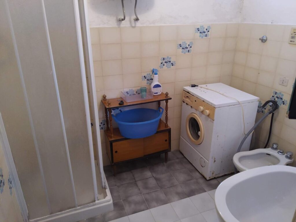 Casa indipendente nella frazione termale (via Monte Pollino, 20)