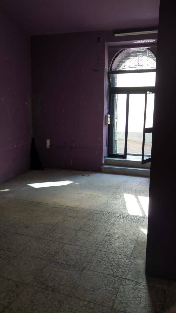 Casa indipendente nel centro storico (via Dante, 131)