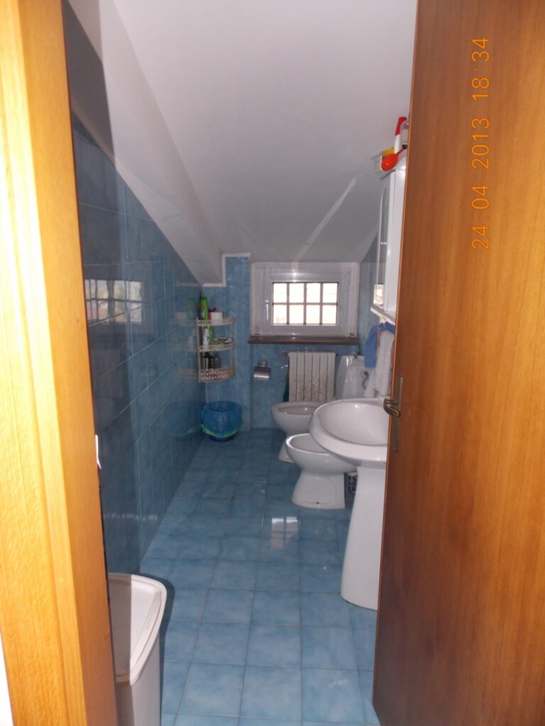 Casa indipendente nella frazione termale (via del Vecchio Stabilimento, 6)