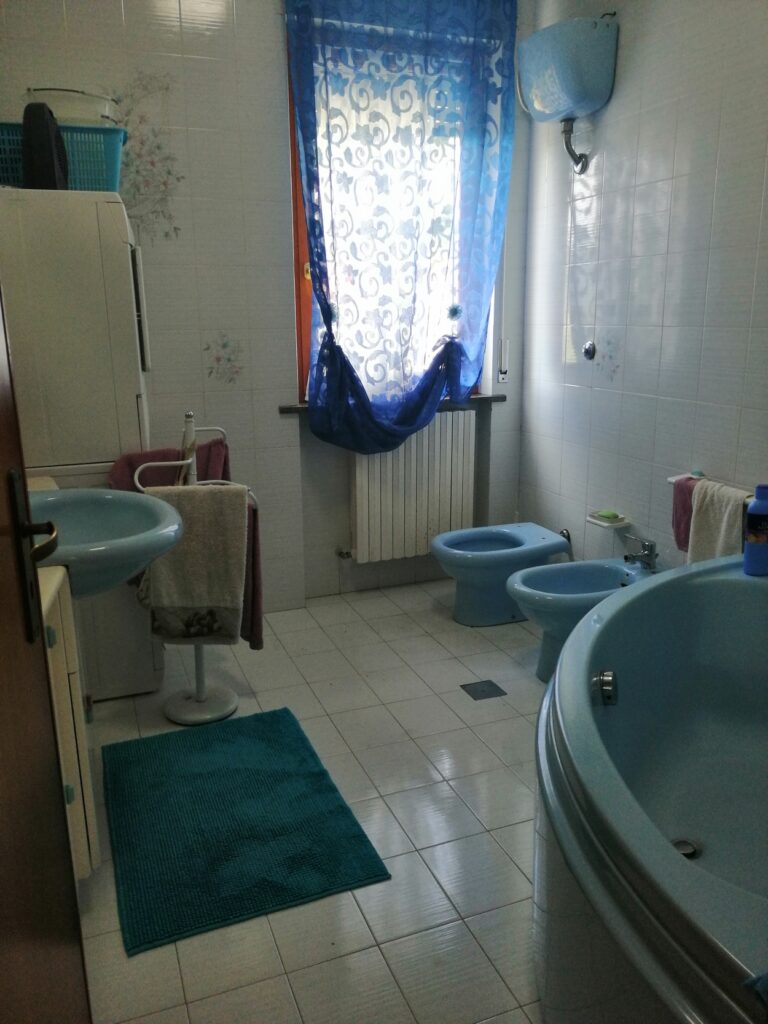Casa indipendente nella frazione termale (via del Vecchio Stabilimento, 6)