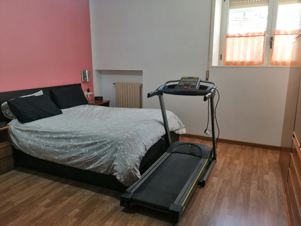 Casa indipendente nella frazione termale (via del Vecchio Stabilimento, 6)