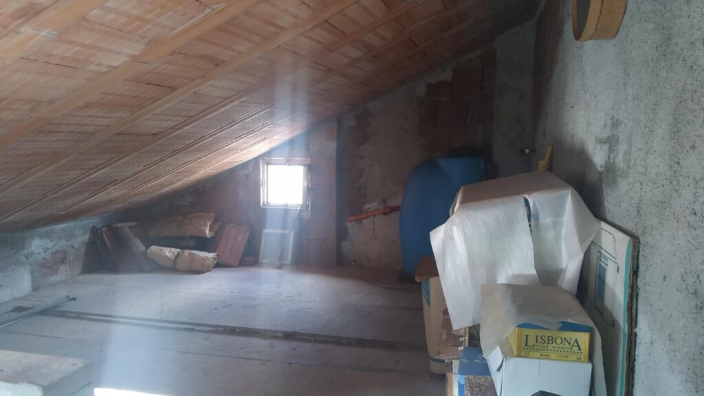 Detached house in the historic center (via Ovidio, 30)