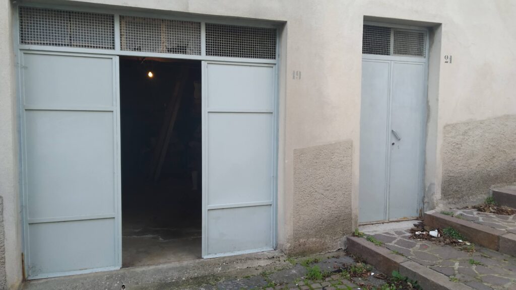 Detached house in the historic center (via Ovidio, 30)