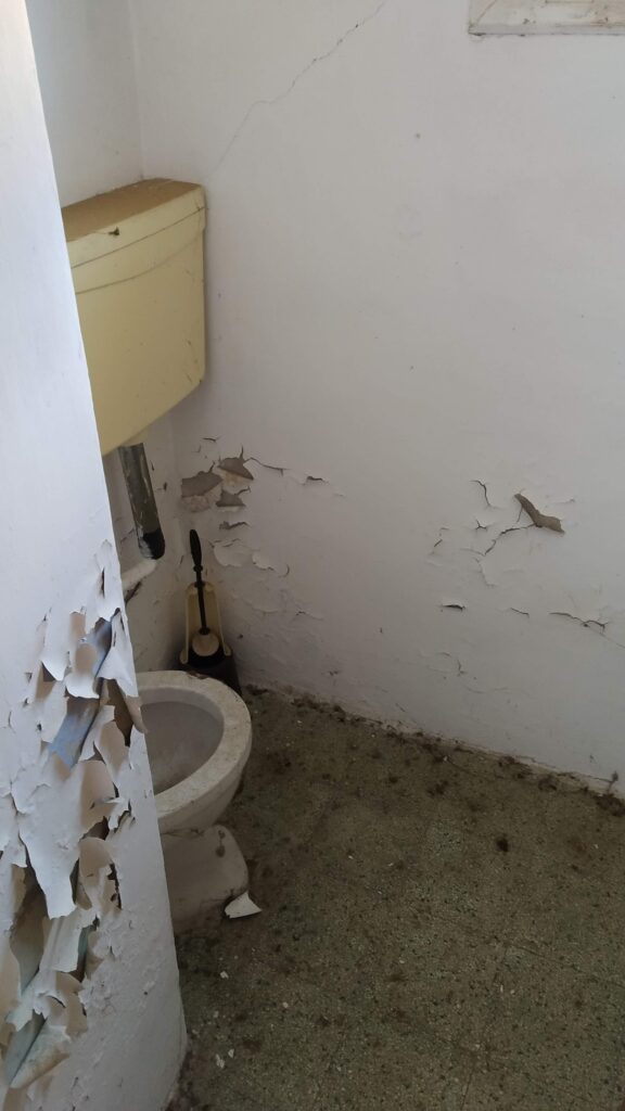 Casa indipendente nel centro urbano (largo Brigadiere Lombardi, 7)