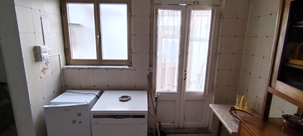 Casa indipendente con terrazza e vista panoramica nel centro storico (via Demostene, 2)