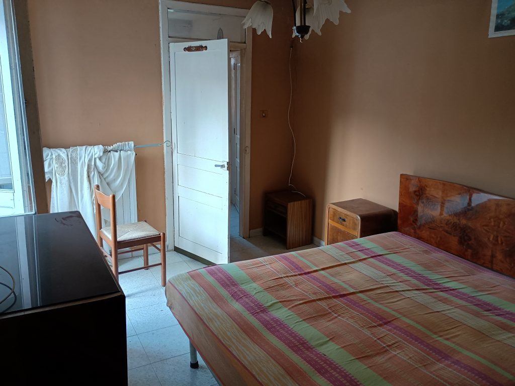Detached house in the historic center (piazza Indipendenza, 1)