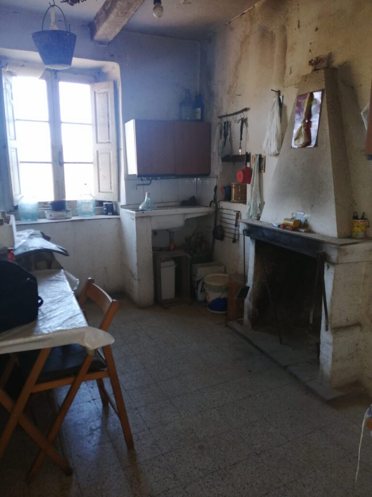 Detached house in a rural area (c.da Vignale, snc)