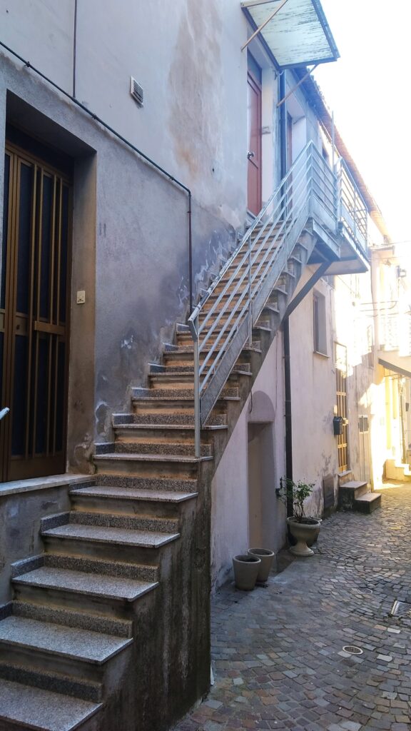 Detached house in the urban centre (via Po, 17)