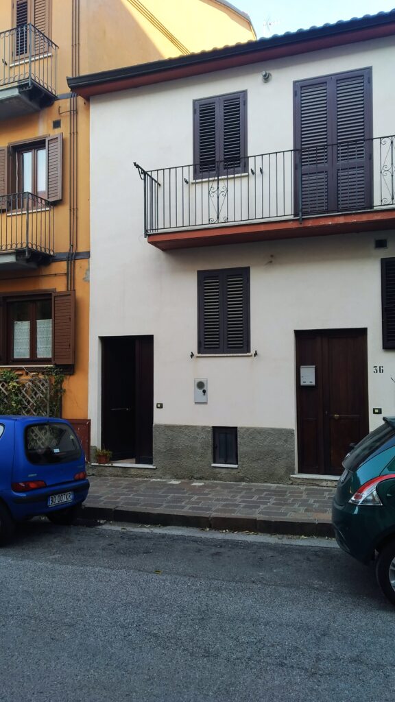 Detached house in the urban centre (c.so Vittorio Emanuele II°, 38)