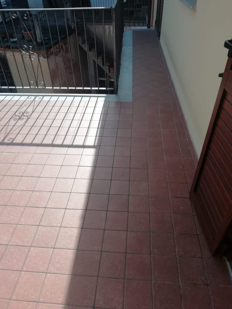 Casa indipendente nella frazione Agromonte Mileo (via Emanuela Loi, 8)