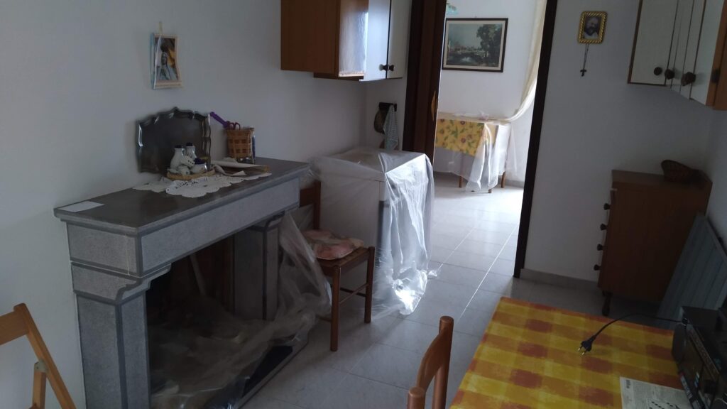 Detached house in the historic center (via Savonarola, 6)