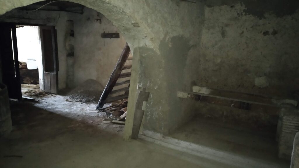 Detached house in the historic center (via Orsini, 27)