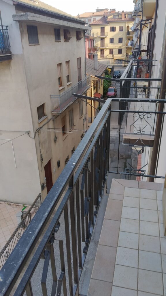 Casa indipendente nel centro urbano (c.so Vittorio Emanuele II°, 100)