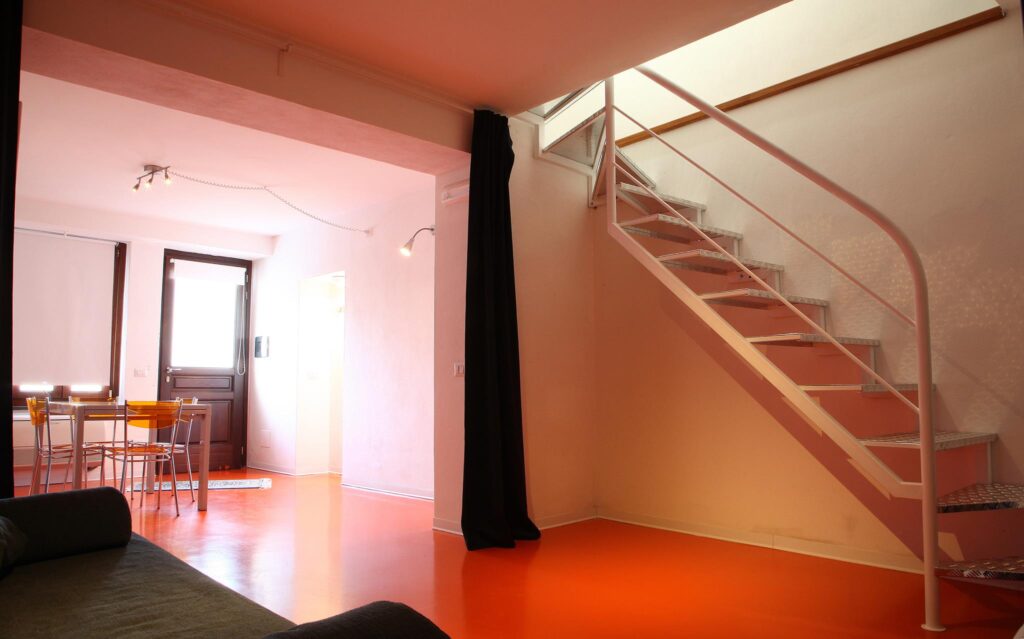 Casa indipendente nel centro storico (via Pindaro,1)