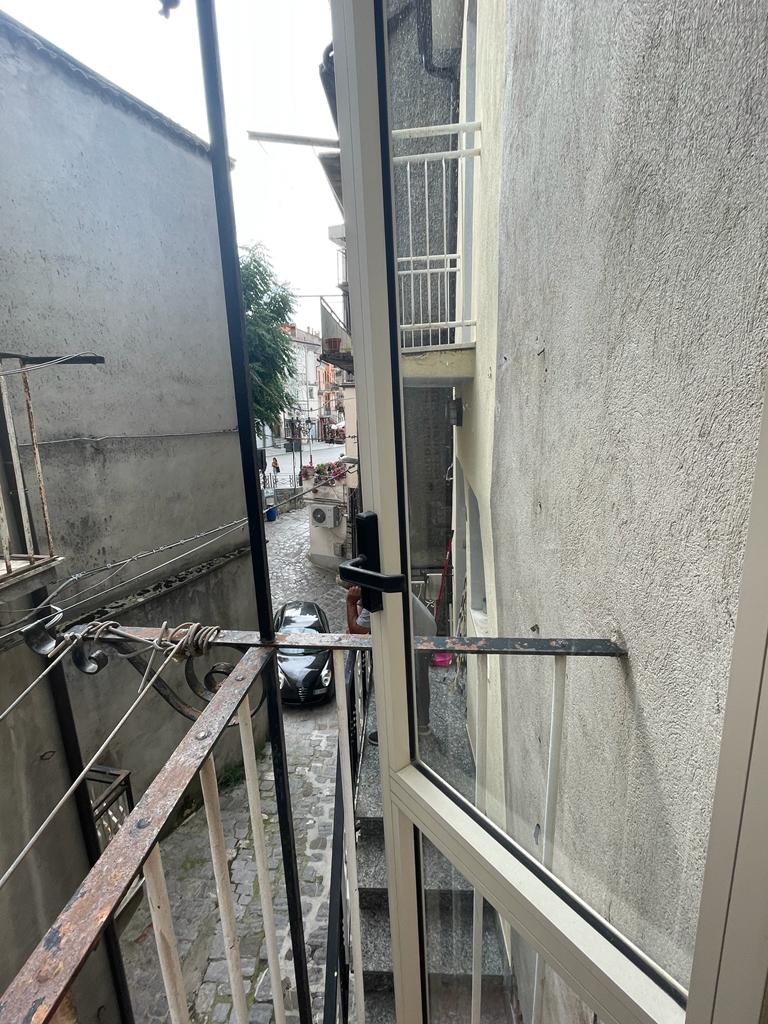 Detached house in the urban centre (via Boiardo, 5)
