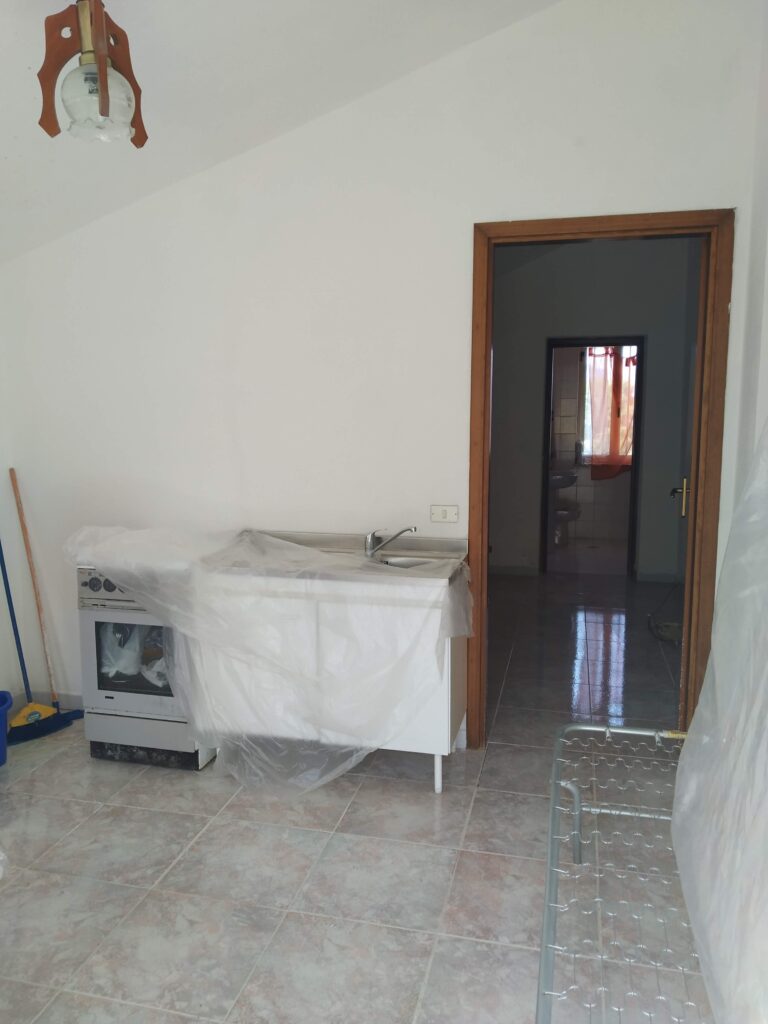 Casa indipendente con terreno (c.da Mirricchio, 1 A/B)