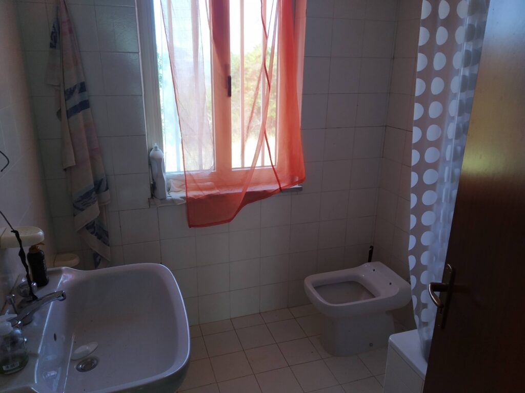 Casa indipendente con terreno (c.da Mirricchio, 1 A/B)