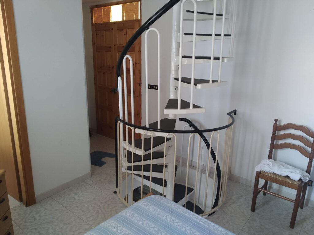 Casa indipendente nel centro urbano (via Po, 29)