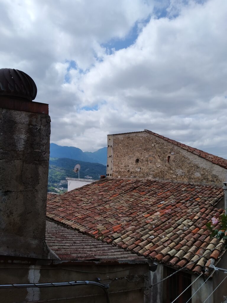 Casa indipendente nel centro storico (via Magenta, 3)