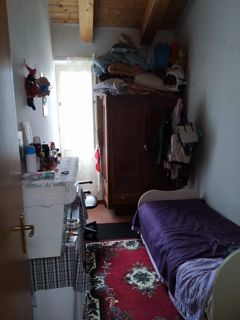Casa indipendente nel centro storico (via Magenta, 3)