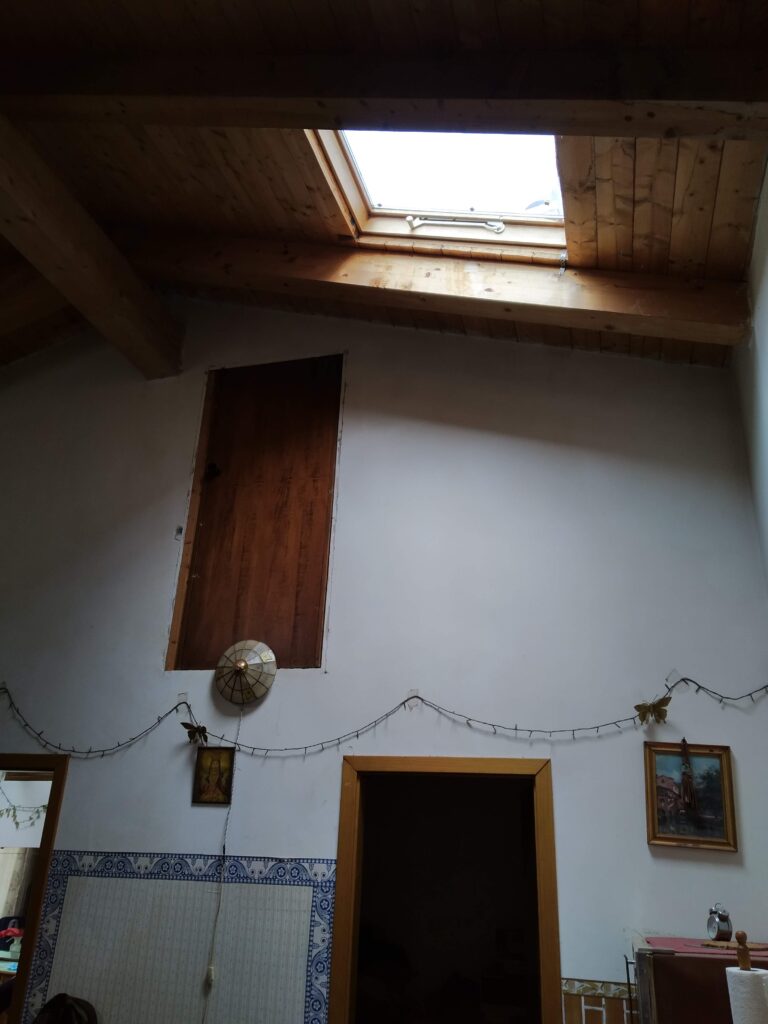 Casa indipendente nel centro storico (via Magenta, 3)