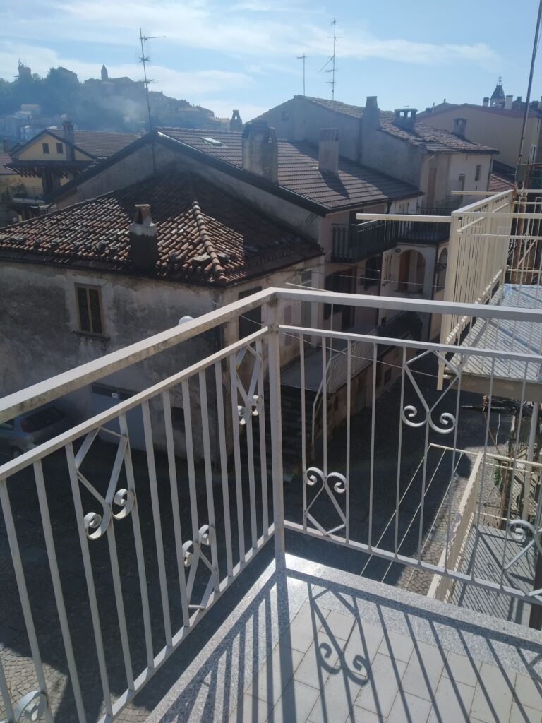Detached house in the urban centre (via Boezio, 32)