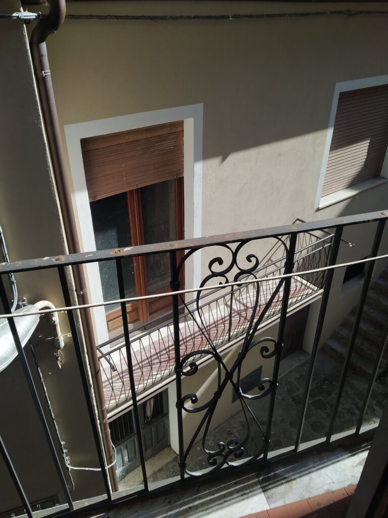 Casa indipendente nel centro urbano (via Boiardo, 8)