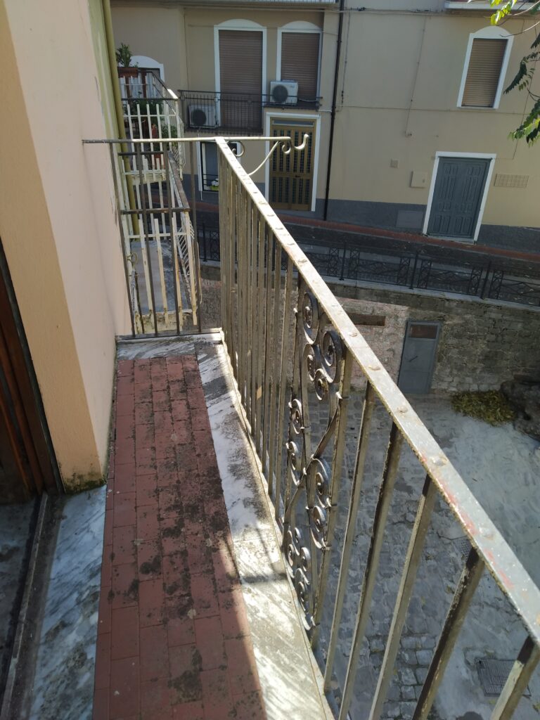 Casa indipendente nel centro urbano (via Boiardo, 8)